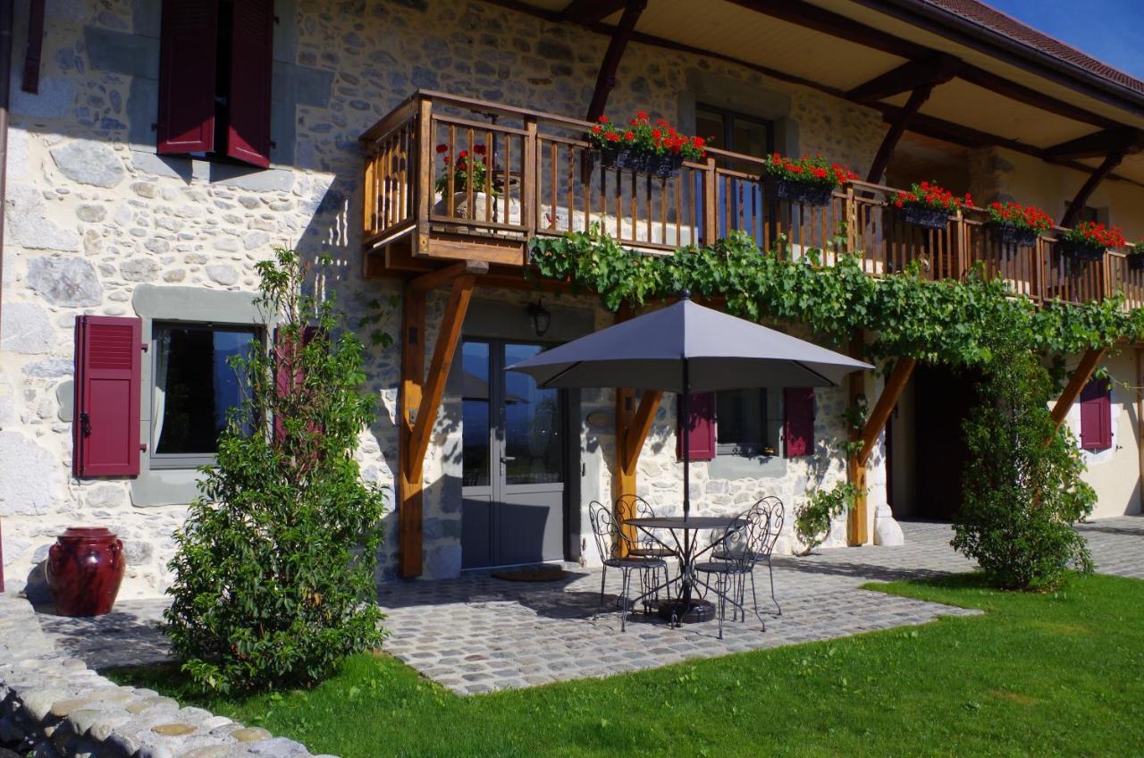 Le Paon Bleu Annecy Poisy Bed and Breakfast Exterior foto